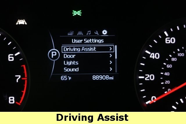 Kia Sportage Vehicle Image 18