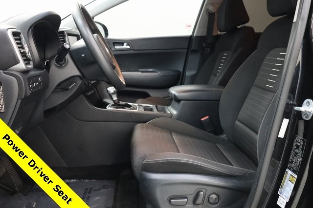 Kia Sportage Vehicle Image 20