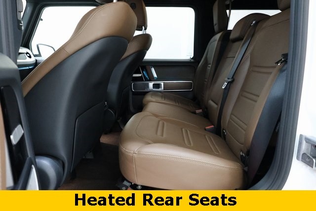 Mercedes-Benz G-Class Vehicle Image 33