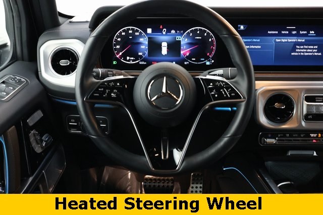 Mercedes-Benz G-Class Vehicle Image 41