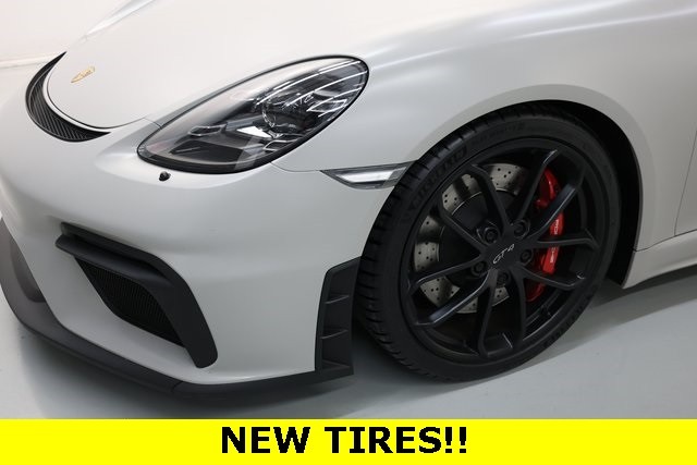 Porsche 718 Cayman Vehicle Image 07