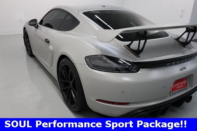 Porsche 718 Cayman Vehicle Image 12