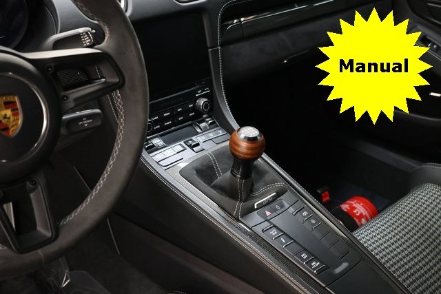 Porsche 718 Cayman Vehicle Image 24