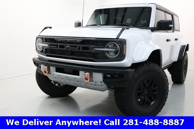 Ford Bronco Vehicle Image 02