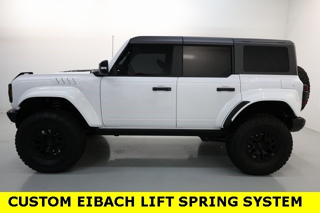 Ford Bronco Vehicle Image 10