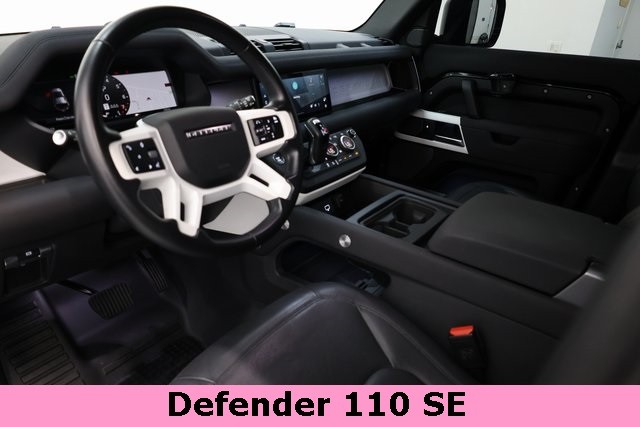 Land Rover Defender 110 Vehicle Image 09