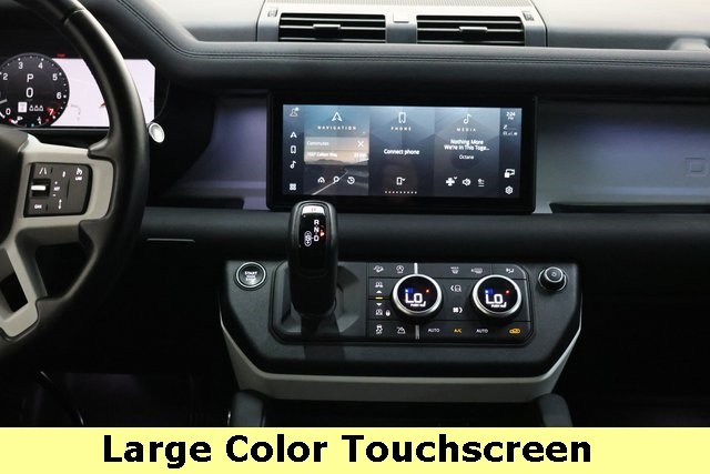 Land Rover Defender 110 Vehicle Image 13