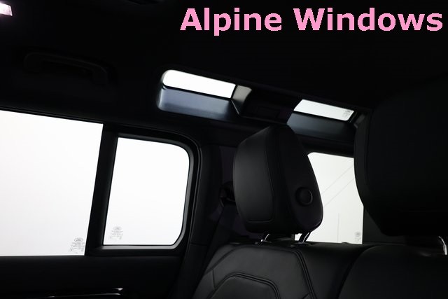 Land Rover Defender 110 Vehicle Image 14