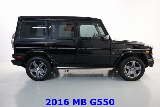 Mercedes-Benz G-Class Vehicle Image 03
