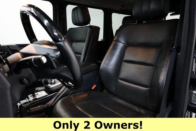 Mercedes-Benz G-Class Vehicle Image 08