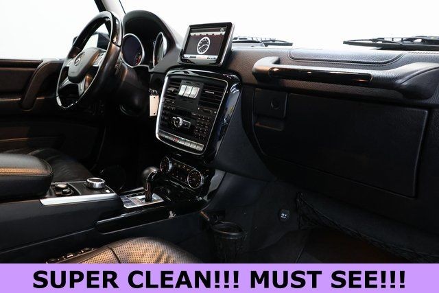 Mercedes-Benz G-Class Vehicle Image 13
