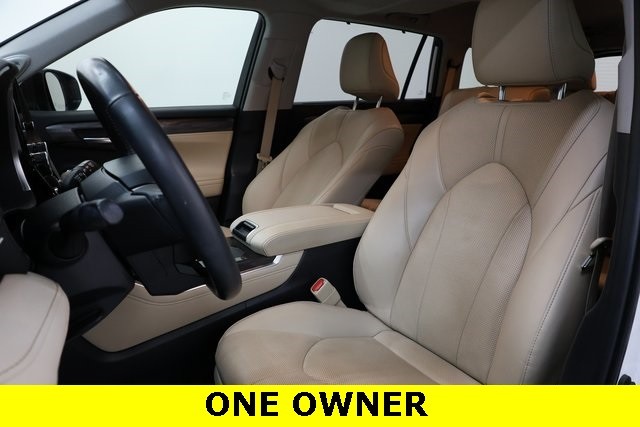 Toyota Highlander Vehicle Image 08