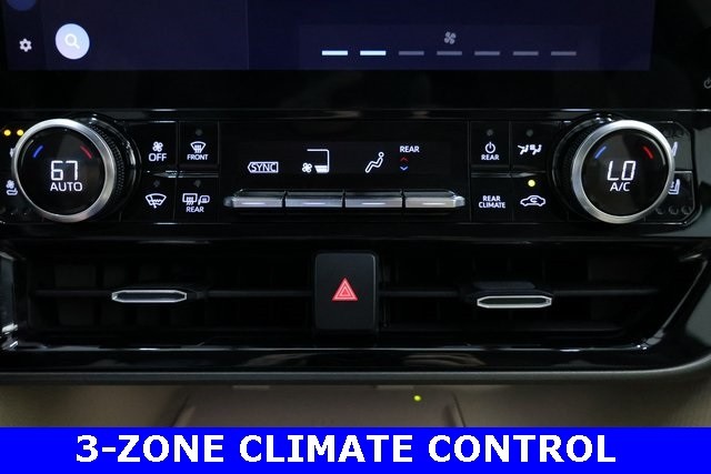 Toyota Highlander Vehicle Image 30