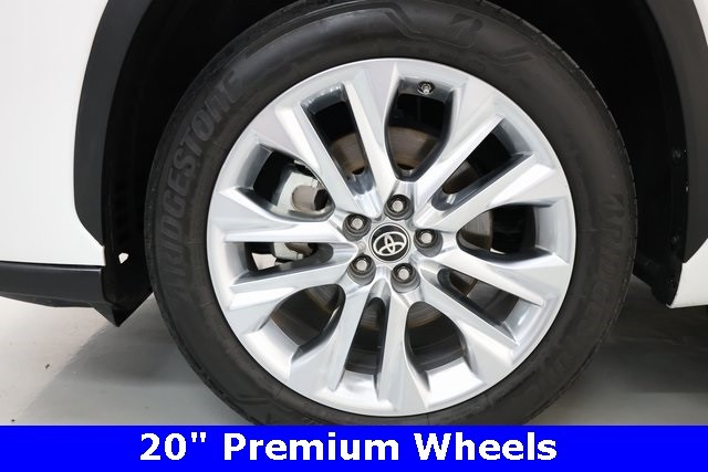 Toyota Highlander Vehicle Image 39