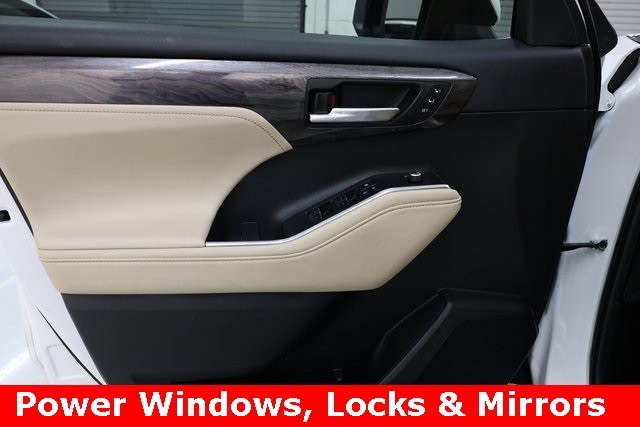 Toyota Highlander Vehicle Image 46