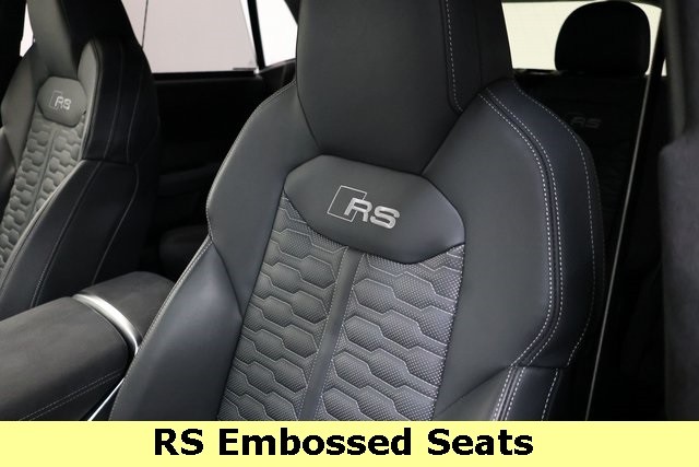 Audi RS Q8 Vehicle Image 14