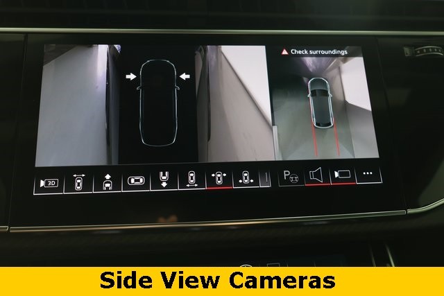 Audi RS Q8 Vehicle Image 20