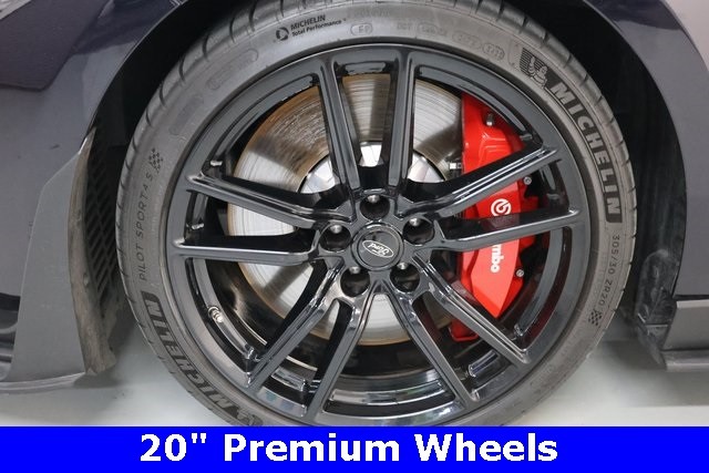 Ford Mustang Vehicle Image 35