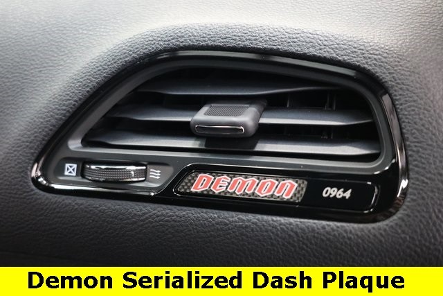 Dodge Challenger Vehicle Image 04