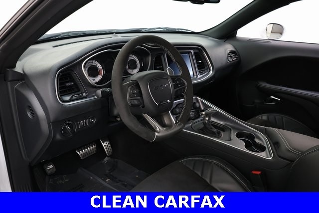 Dodge Challenger Vehicle Image 10