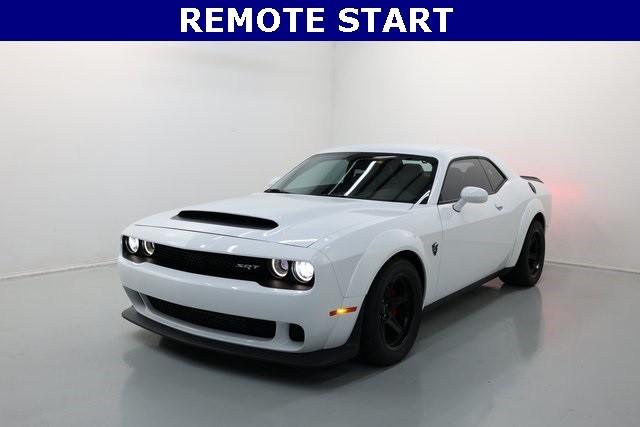 Dodge Challenger Vehicle Image 24