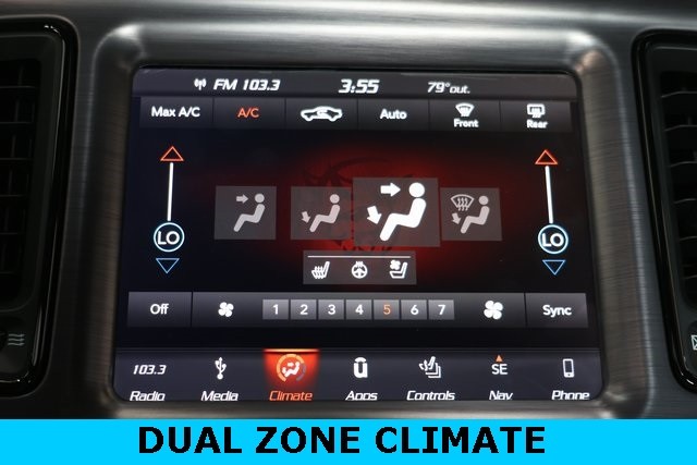 Dodge Challenger Vehicle Image 27