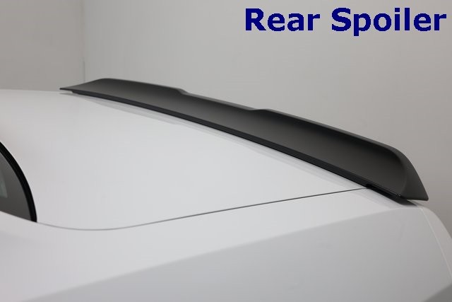 Dodge Challenger Vehicle Image 38
