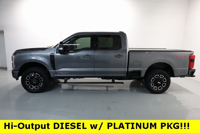 Ford Super Duty F-250 SRW Vehicle Image 03