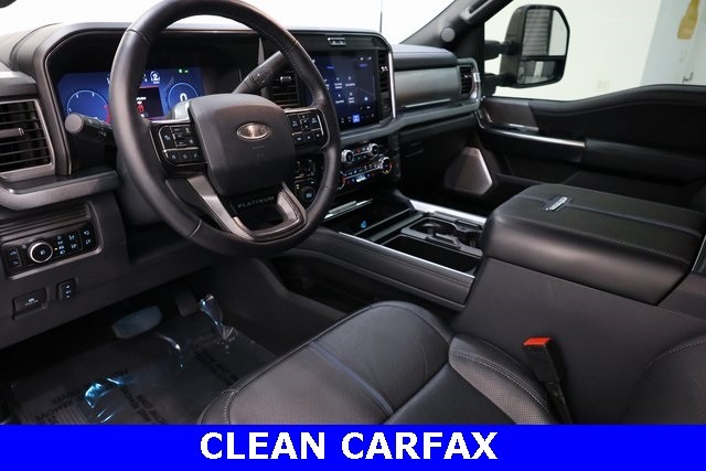 Ford Super Duty F-250 SRW Vehicle Image 09