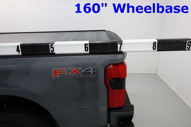 Ford Super Duty F-250 SRW Vehicle Image 31