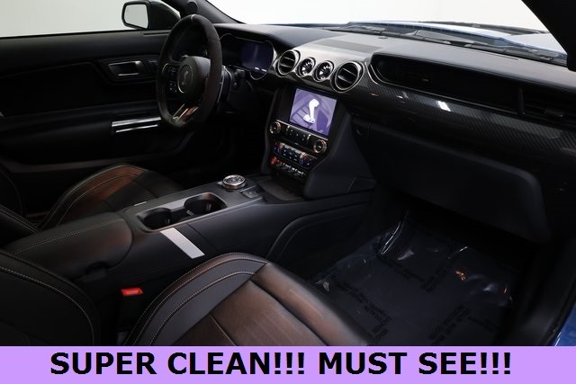 Ford Mustang Vehicle Image 20
