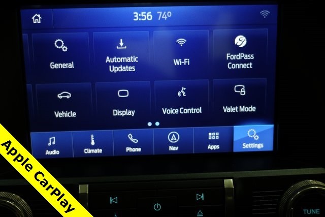 Ford Mustang Vehicle Image 38