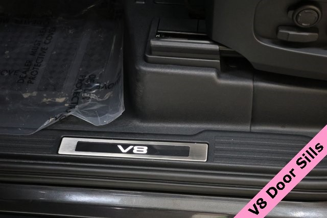 Land Rover Defender 90 Vehicle Image 28