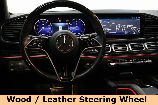Mercedes-Benz GLS Vehicle Image 48