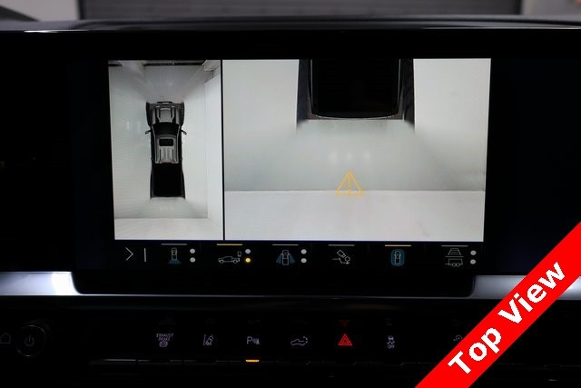 Chevrolet Silverado 2500HD Vehicle Image 23