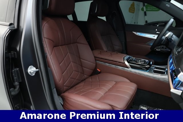 BMW 7 Series Vehicle Image 18