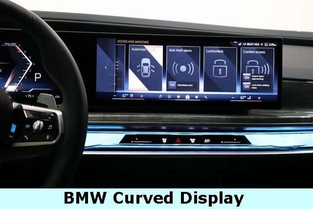 BMW 7 Series Vehicle Image 39