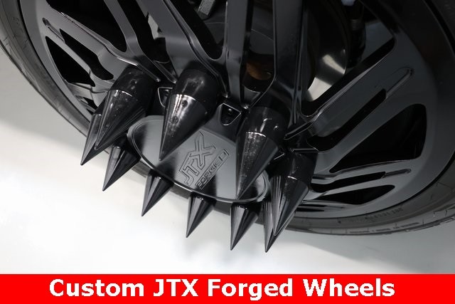 GMC Sierra 3500HD Vehicle Image 15