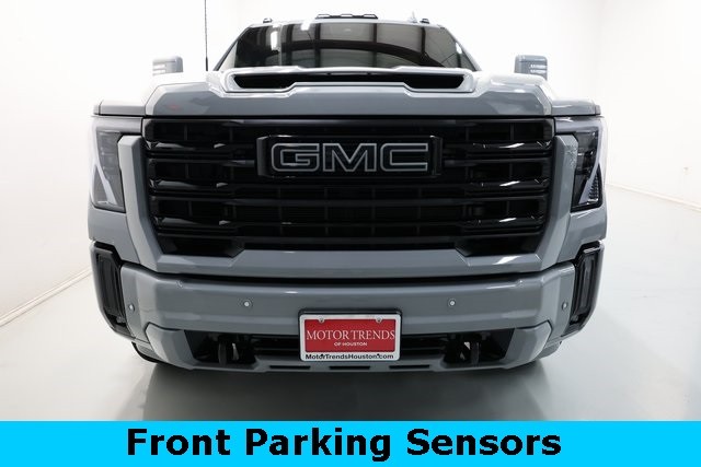 GMC Sierra 3500HD Vehicle Image 34