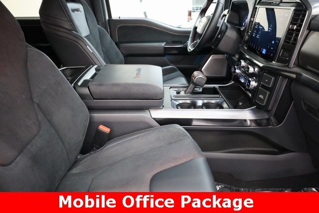 Ford F-150 Vehicle Image 10