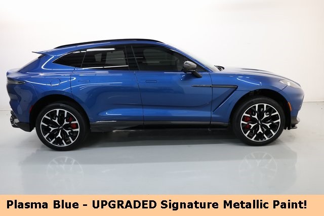 Aston Martin DBX Vehicle Image 25