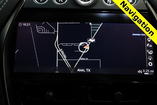 Aston Martin DBX Vehicle Image 33