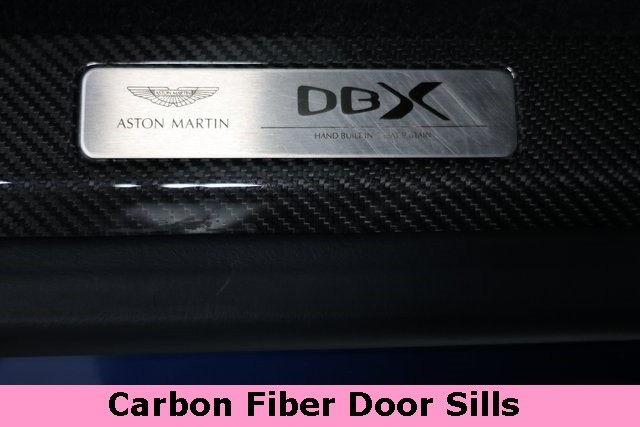 Aston Martin DBX Vehicle Image 42