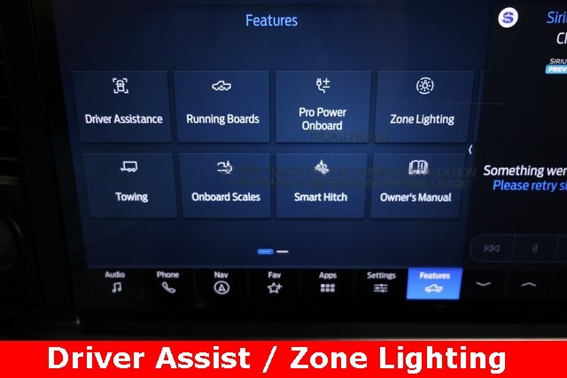 Ford Super Duty F-450 DRW Vehicle Image 31