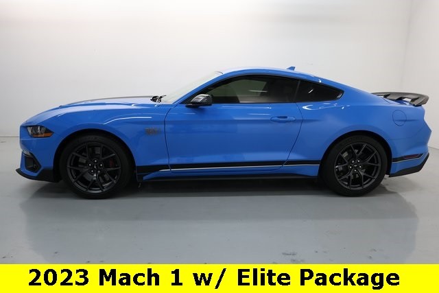 Ford Mustang Vehicle Image 03