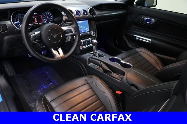 Ford Mustang Vehicle Image 11