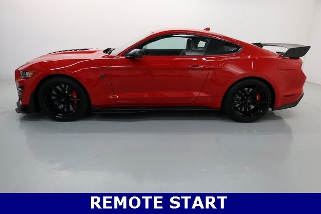Ford Mustang Vehicle Image 23