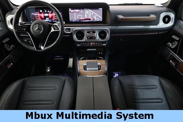 Mercedes-Benz G-Class Vehicle Image 09