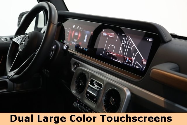 Mercedes-Benz G-Class Vehicle Image 10