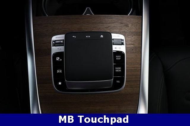 Mercedes-Benz G-Class Vehicle Image 39
